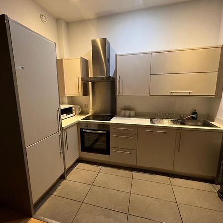 Bigkings Cosy 2 Bedroom Apartment With Free Parking In Central Manchester Eksteriør billede